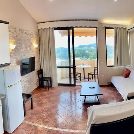 Penelope 4* Dasziá