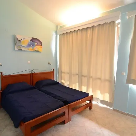 Penelope Dassia (Corfu)